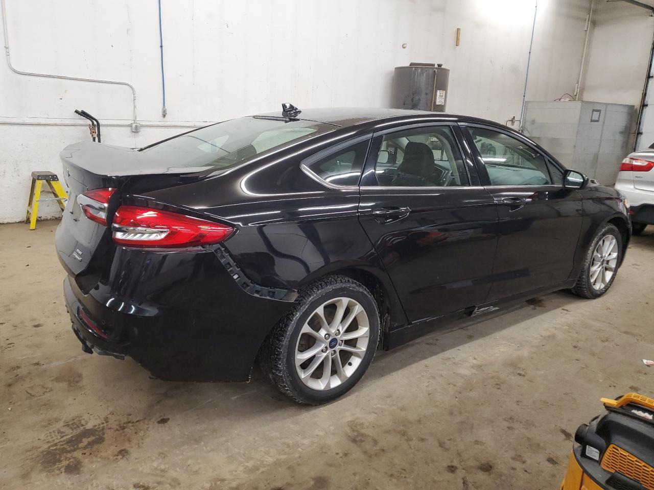 2020 FORD FUSION SE - 3FA6P0LU6LR112509