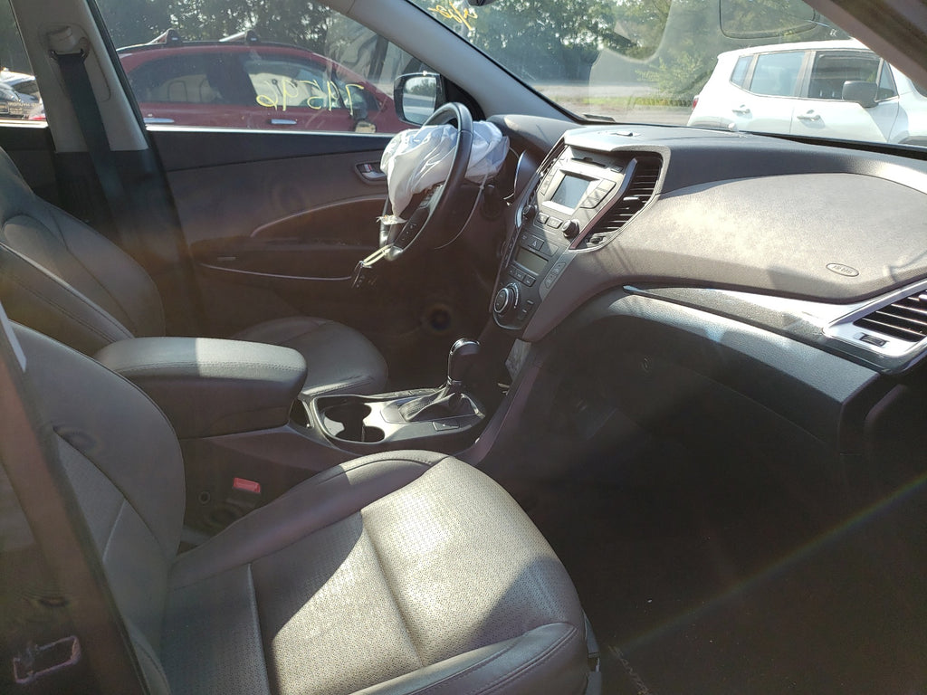2016 HYUNDAI SANTA FE S - 5XYZUDLA8GG333347