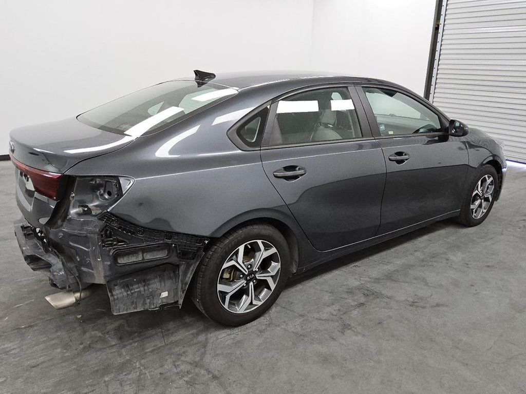 2021 KIA FORTE FE - 3KPF24AD5ME340058