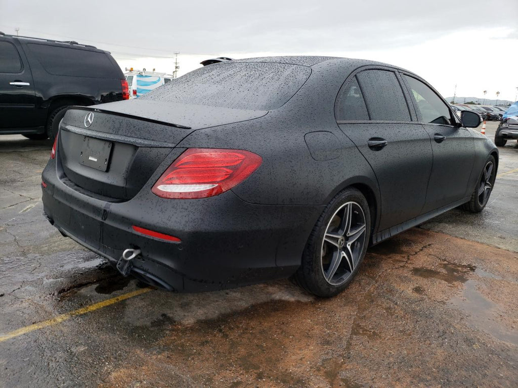 2018 MERCEDES-BENZ E 300 - WDDZF4JB4JA427647