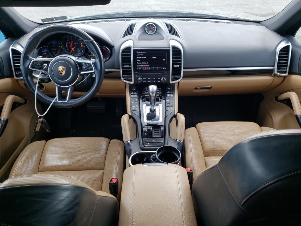 2017 PORSCHE CAYENNE - WP1AA2A22HKA88108