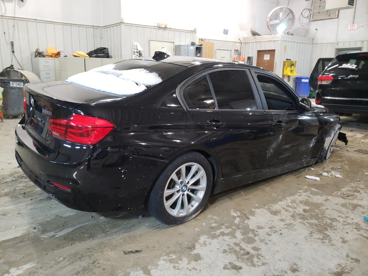2018 BMW 320 XI - WBA8E5G59JNV01702