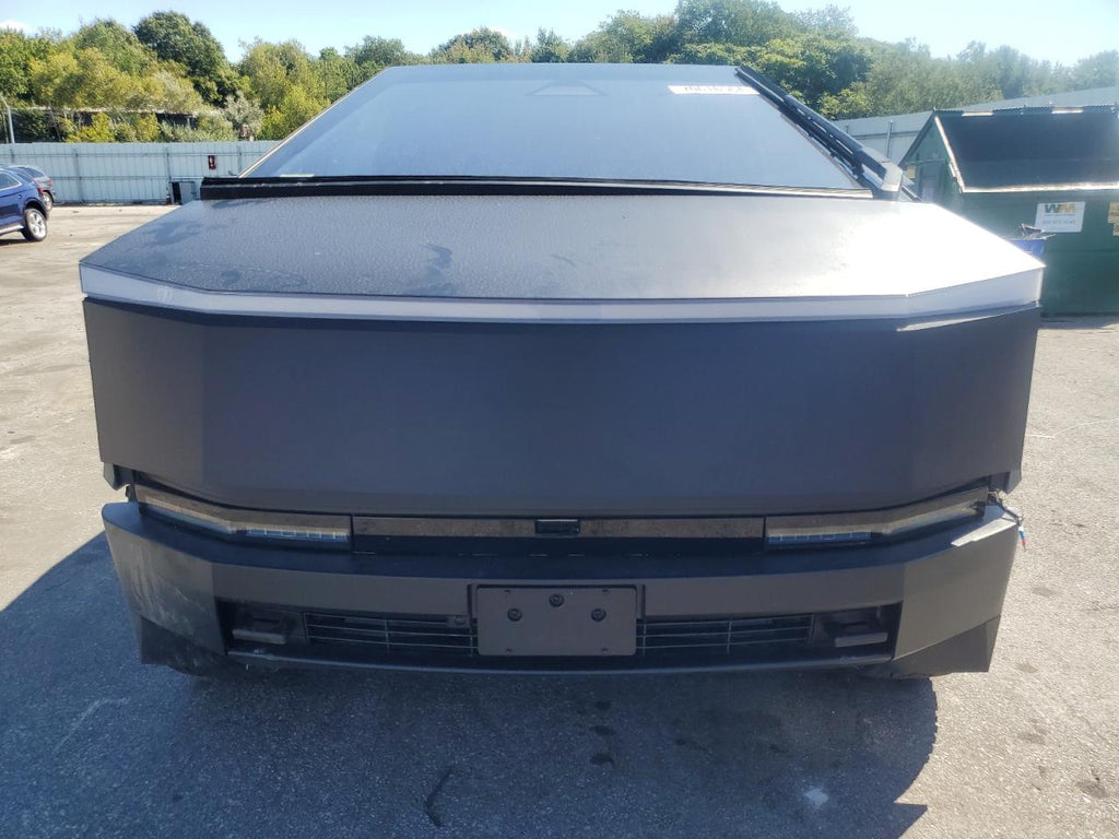 2024 TESLA CYBERTRUCK - 7G2CEHEEXRA017141