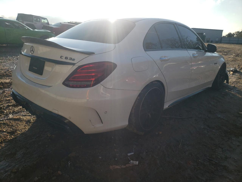 2018 MERCEDES-BENZ C 63 AMG-S - 55SWF8HB1JU241192