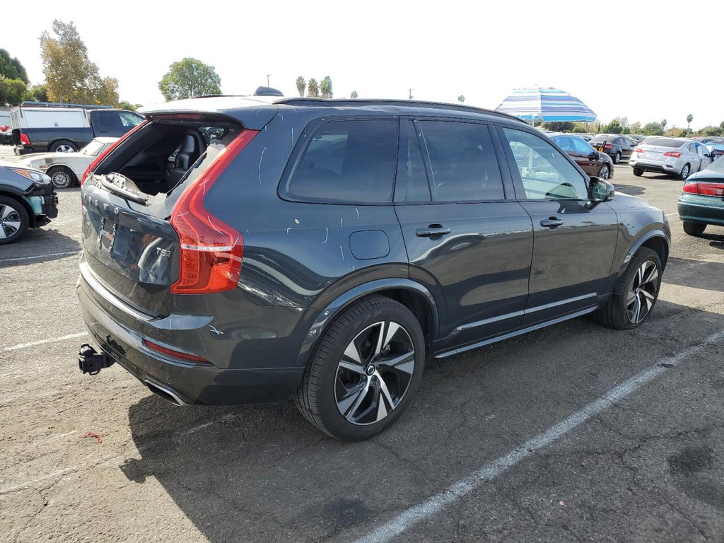 2021 VOLVO XC90 T5 R- - YV4102PM3M1726893