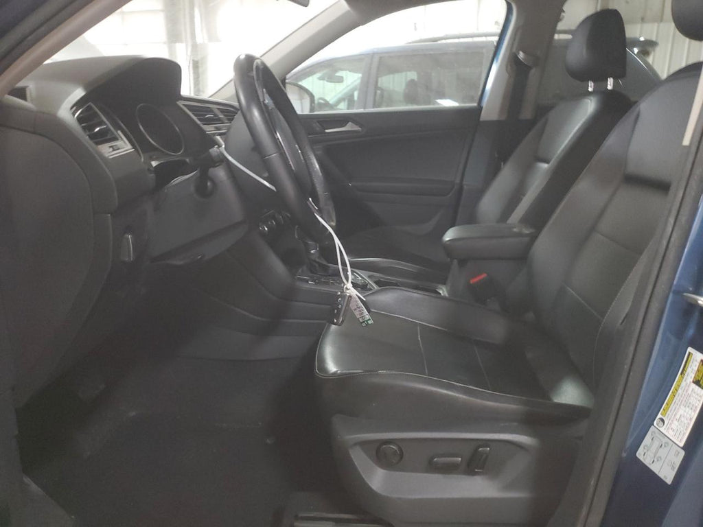 2018 VOLKSWAGEN TIGUAN SE - 3VV2B7AX5JM008134