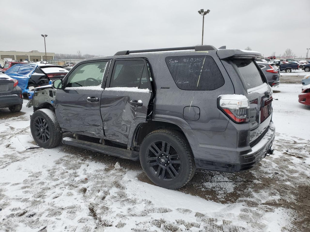 2020 TOYOTA 4RUNNER SR - JTEBU5JR8L5809370