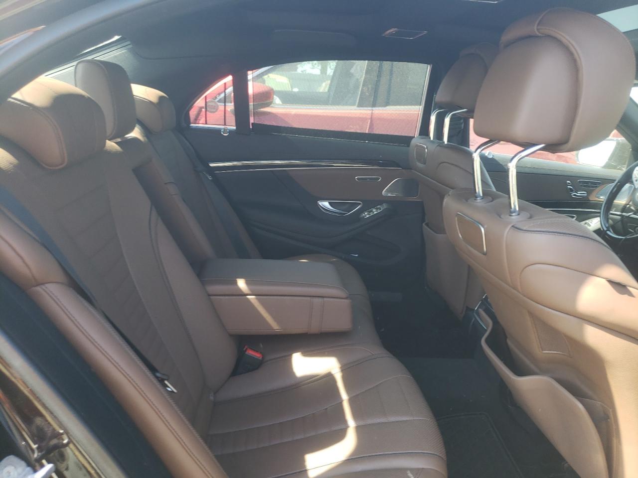 2019 MERCEDES-BENZ S 560 4MAT - WDDUG8GB8KA474168