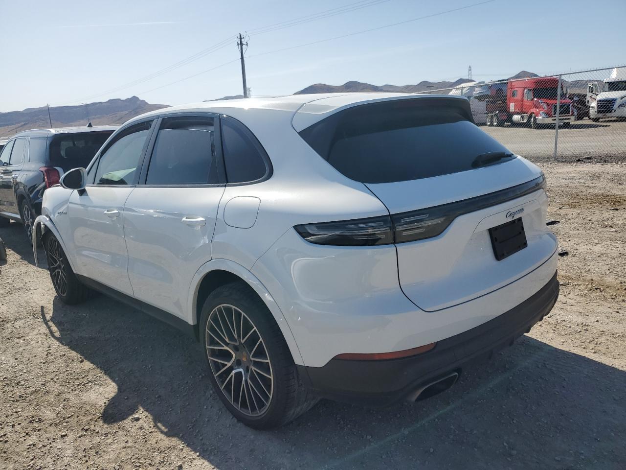 2020 PORSCHE CAYENNE E- - WP1AE2AY8LDA22927