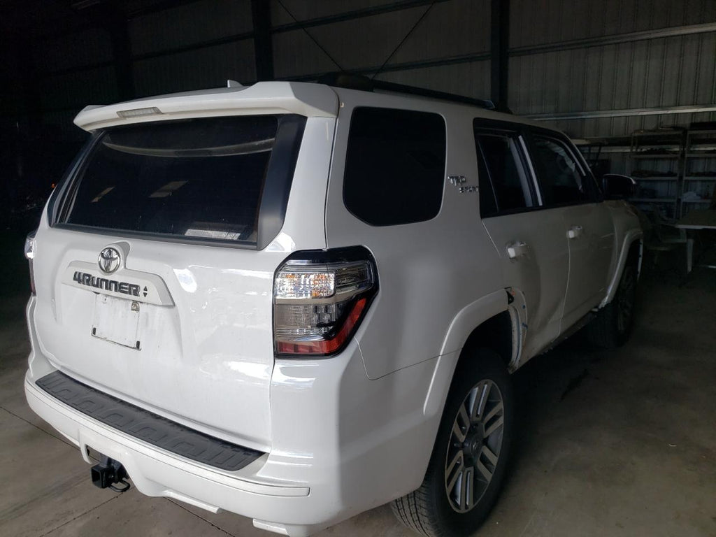 2023 TOYOTA 4RUNNER SE - JTESU5JR5P6143410