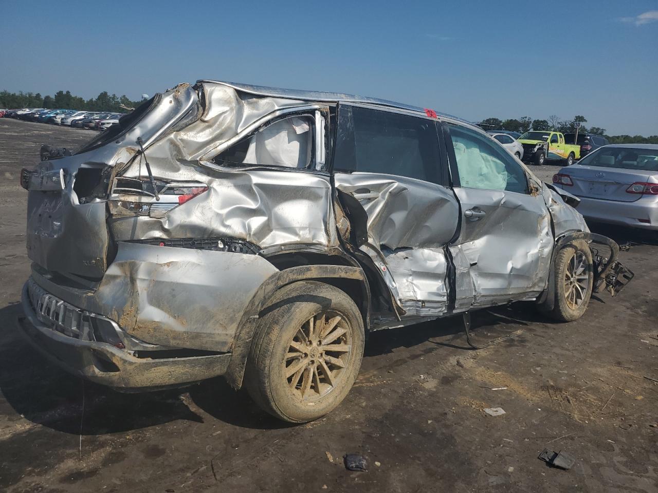 2019 TOYOTA HIGHLANDER - 5TDKZRFH8KS311868