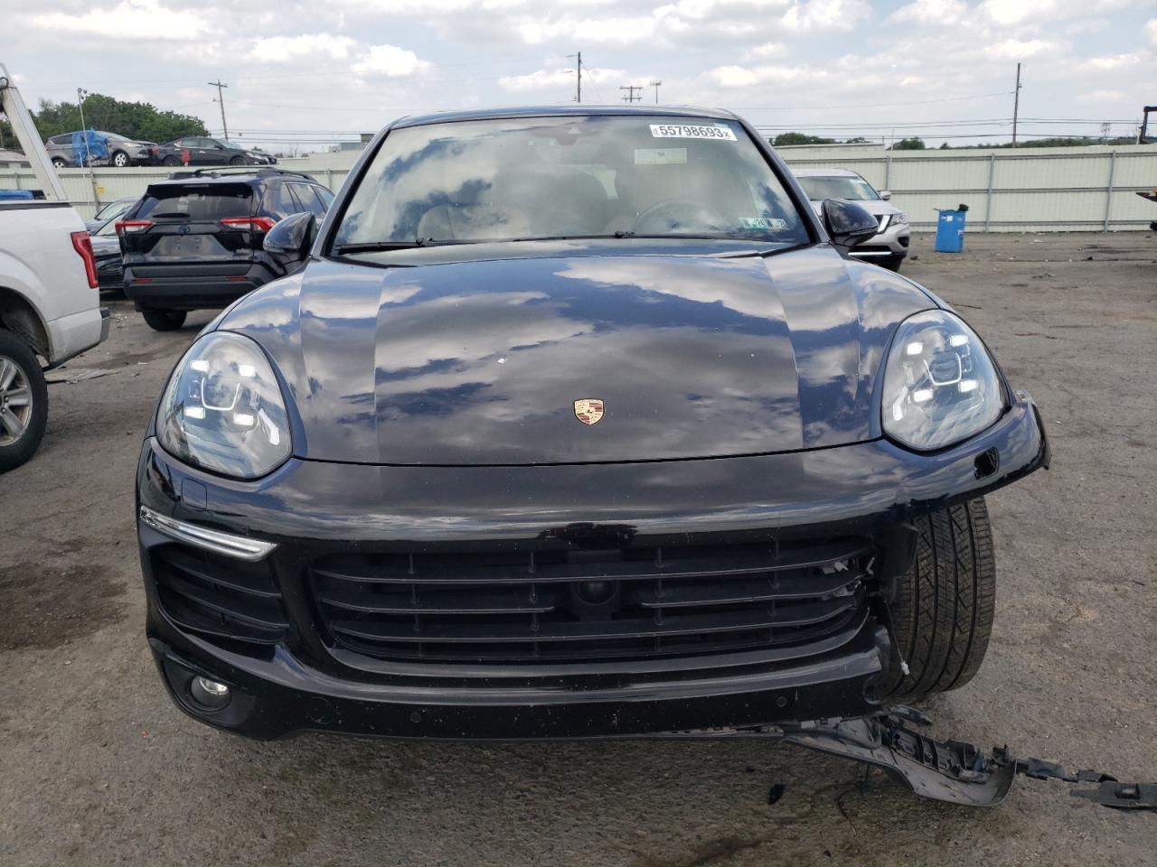 2017 PORSCHE CAYENNE - WP1AA2A22HKA88108