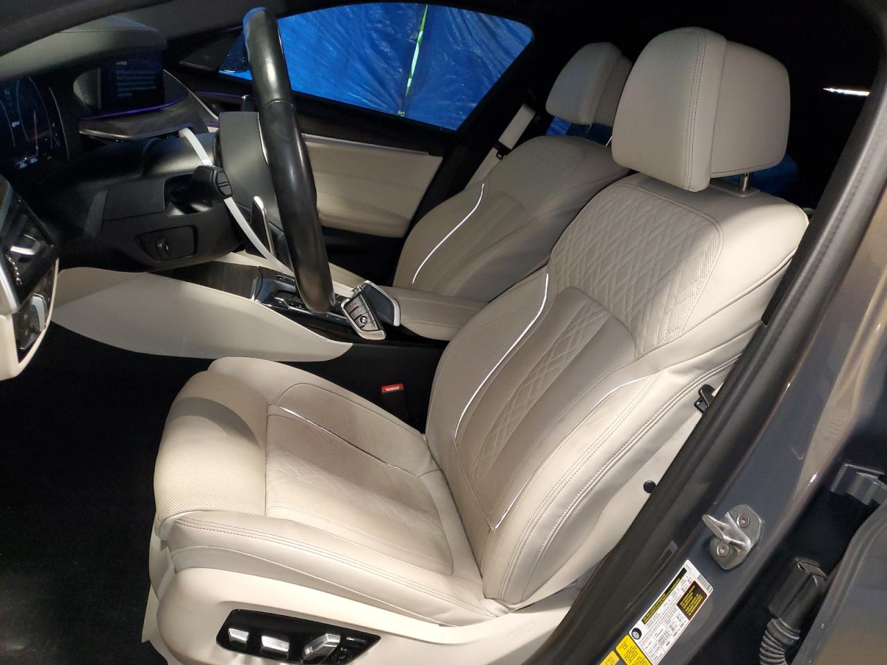 2019 BMW 530XE - WBAJB1C51KB376092