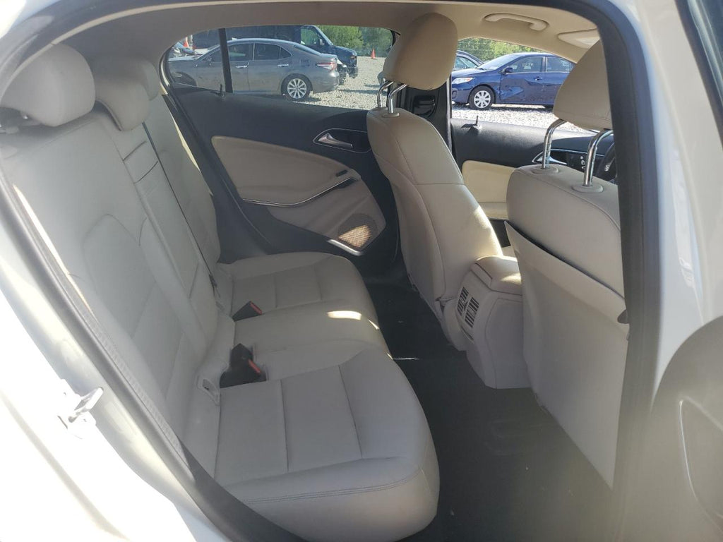 2018 MERCEDES-BENZ GLA 250 - WDCTG4EB9JJ443974