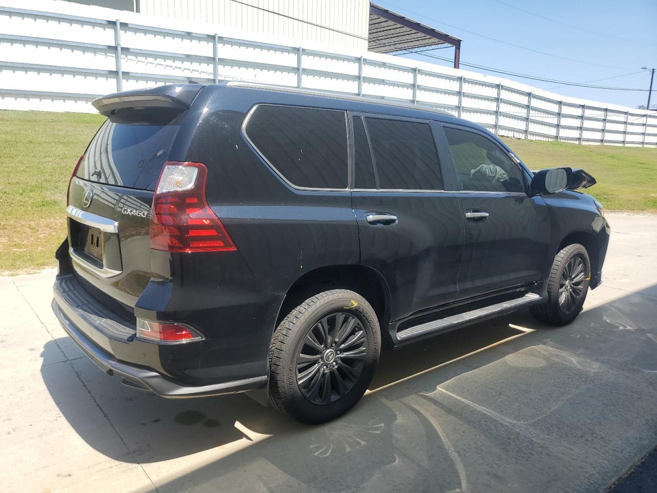 2022 LEXUS GX 460 LUX - JTJGM7BXXN5323064
