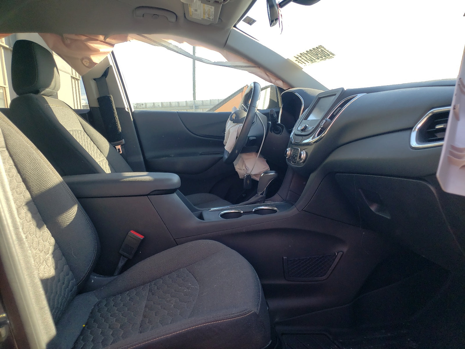 2018 CHEVROLET EQUINOX LT - 3GNAXJEV4JS515160