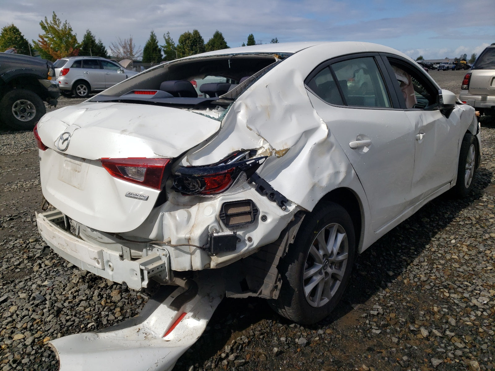 2016 MAZDA 3 SPORT - JM1BM1U74G1285851