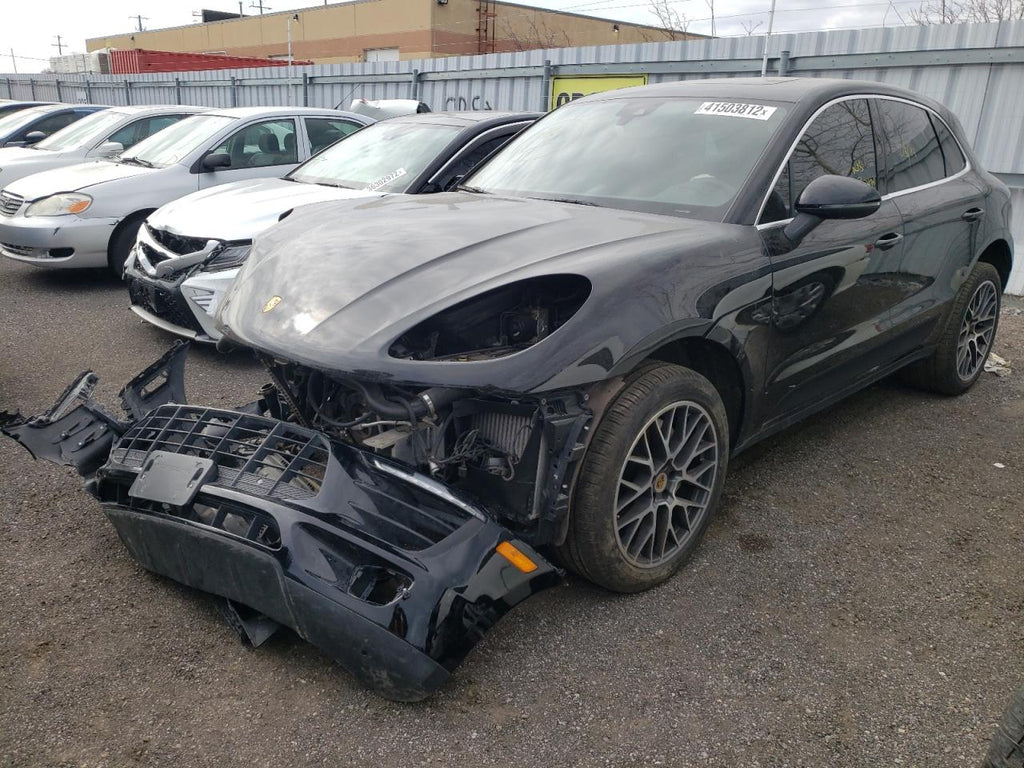 2018 PORSCHE MACAN S - WP1AB2A53JLB39638
