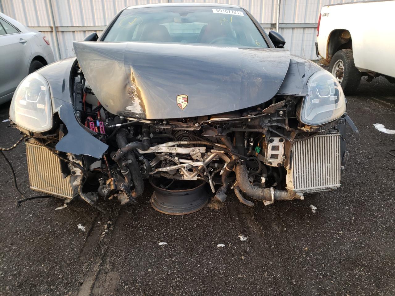 2018 PORSCHE PANAMERA 4 - WP0AE2A75JL176815