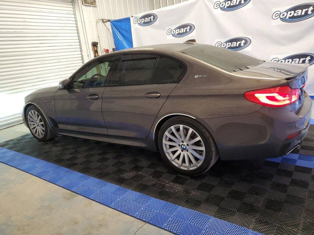 2019 BMW 530XE - WBAJB1C51KB376092