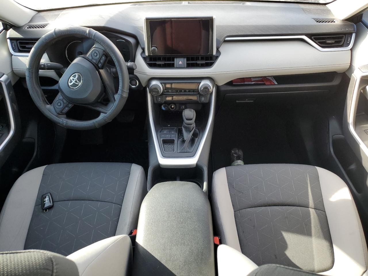 2024 TOYOTA RAV4 XLE - 2T3W1RFVXRW352669