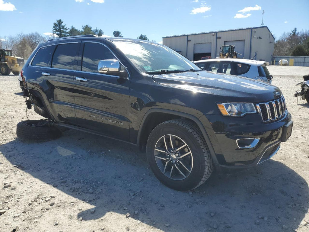 2017 JEEP GRAND CHER - 1C4RJFBG9HC735037