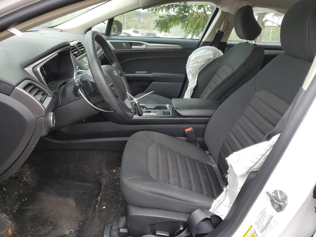 2020 FORD FUSION SE - 3FA6P0T95LR163611