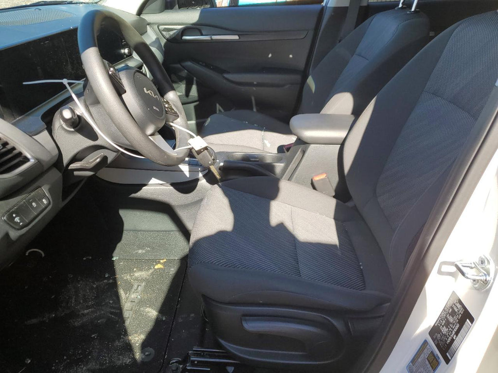 2024 KIA SELTOS LX - KNDEPCAAXR7650503