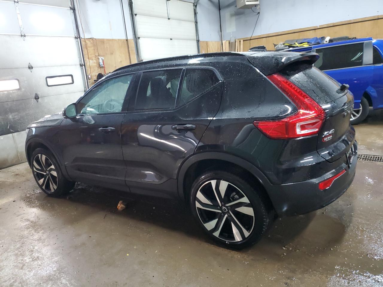 2023 VOLVO XC40 PLUS - YV4L12UW9P2056051