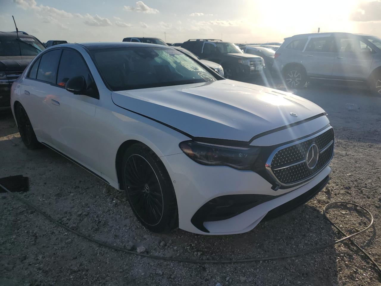 2024 MERCEDES-BENZ E 350 4MAT - W1KLF4HB3RA010799