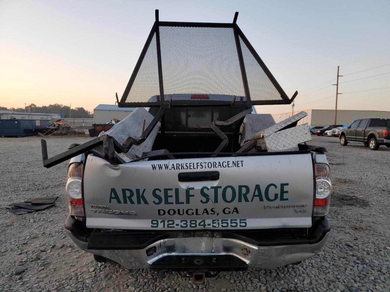2011 TOYOTA TACOMA PRE - 5TFTU4GN1BX012260