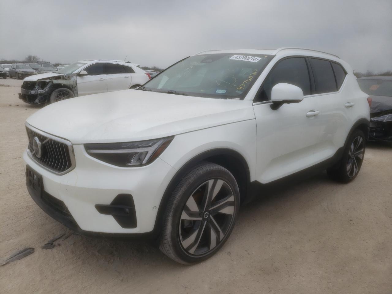 2023 VOLVO XC40 ULTIM - YV4L12UA8P2037138
