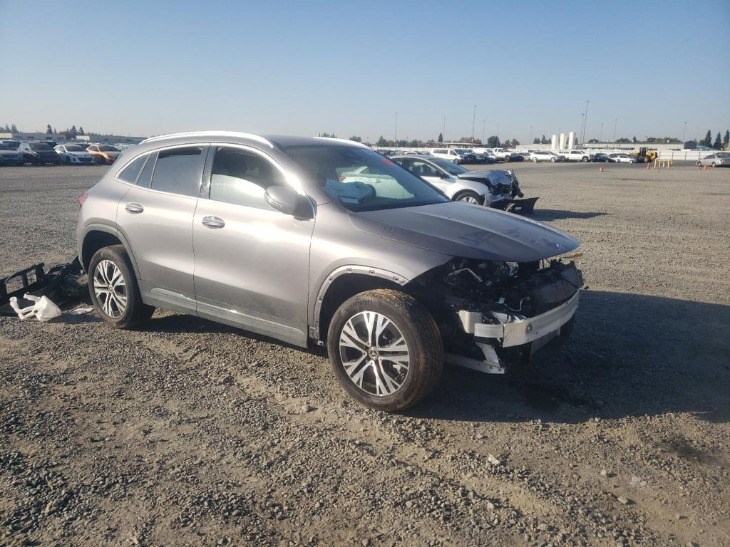 2024 MERCEDES-BENZ GLA 250 - W1N4N4GB9RJ572542