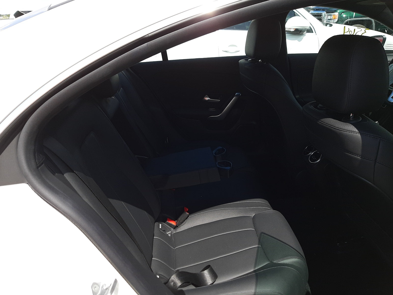 2021 MERCEDES-BENZ CLA 250 - W1K5J4GB9MN218549
