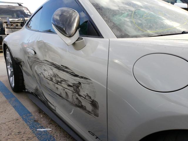 2022 Porsche 911 - WP0AC2A93NS268122