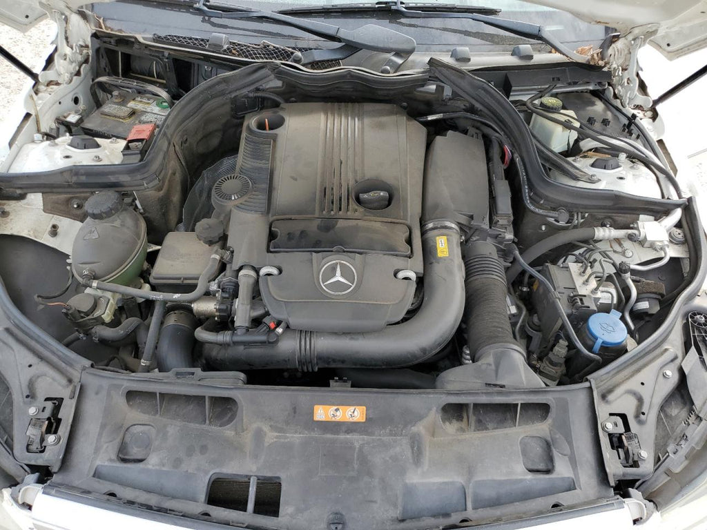 2013 MERCEDES-BENZ C 250 - WDDGF4HB5DA797264