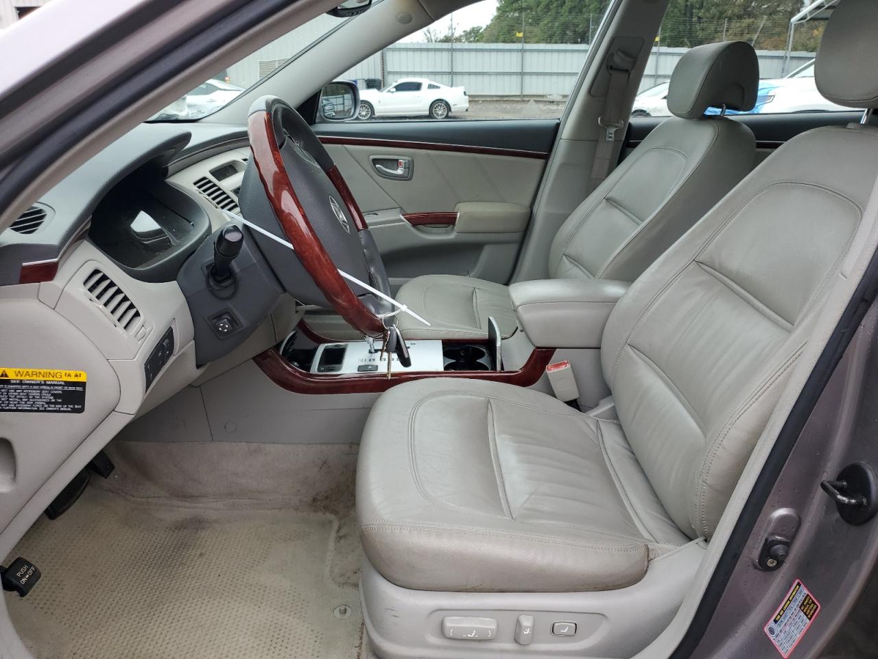 2006 HYUNDAI AZERA LIMI - KMHFC46F16A103916