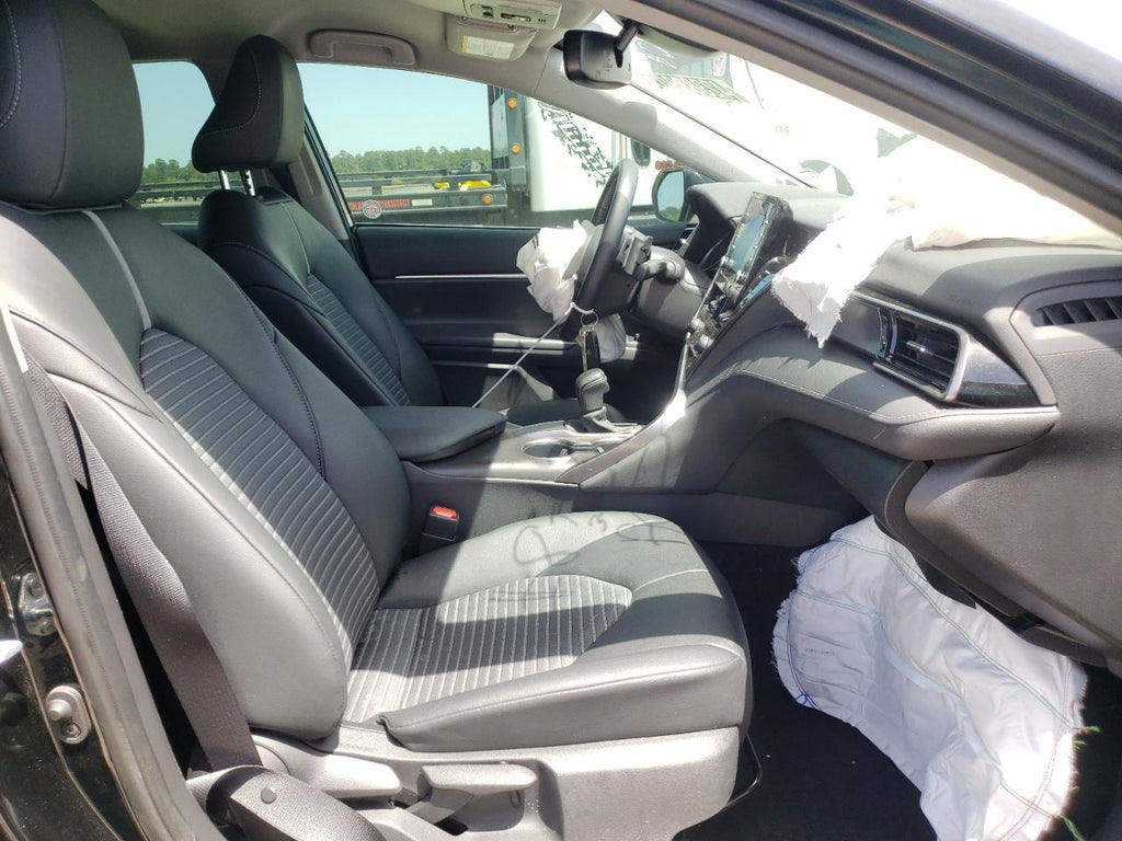 2021 TOYOTA CAMRY SE - 4T1T11AK9MU549173
