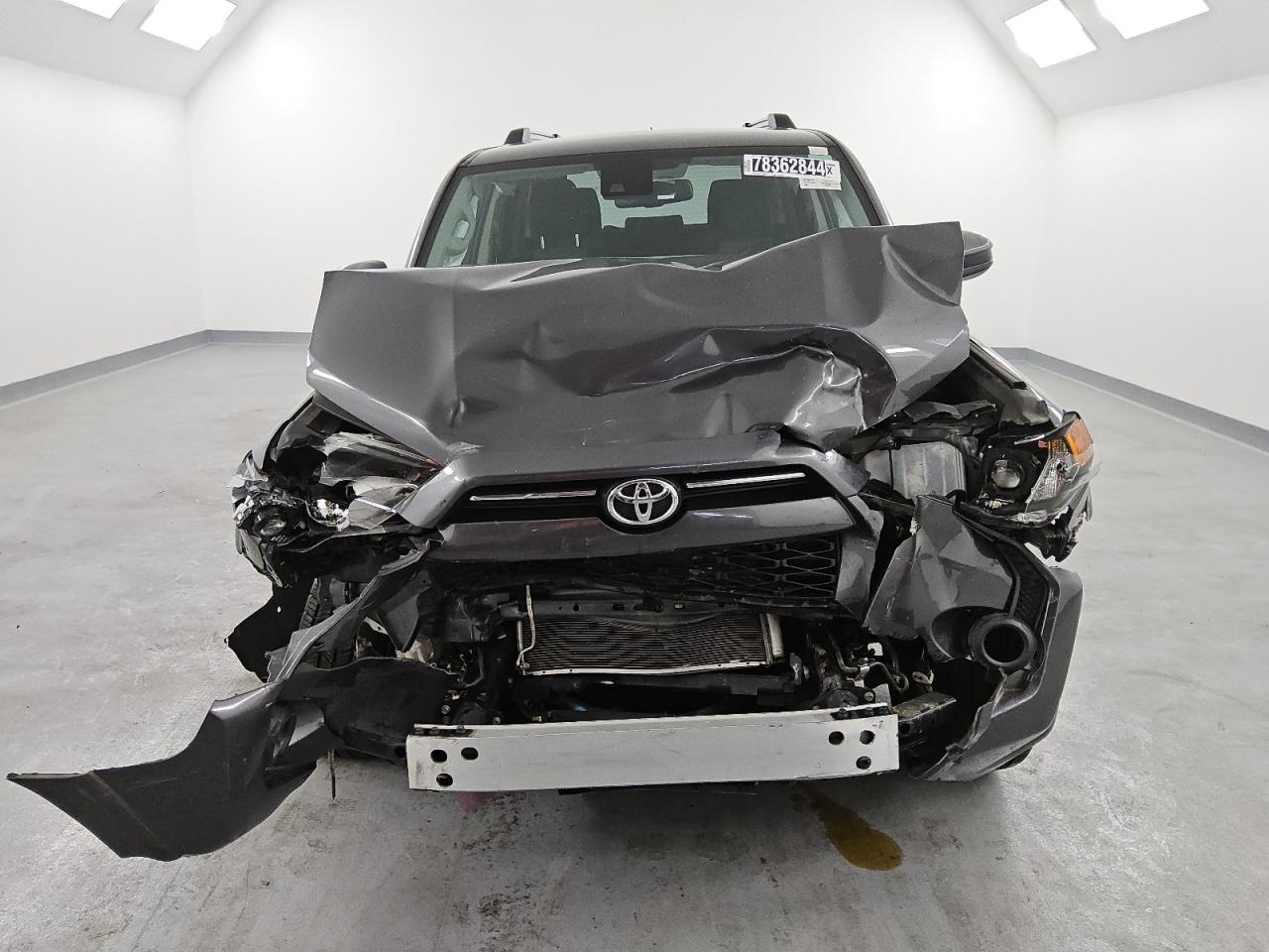 2021 TOYOTA 4RUNNER SR - JTEMU5JR8M5940115