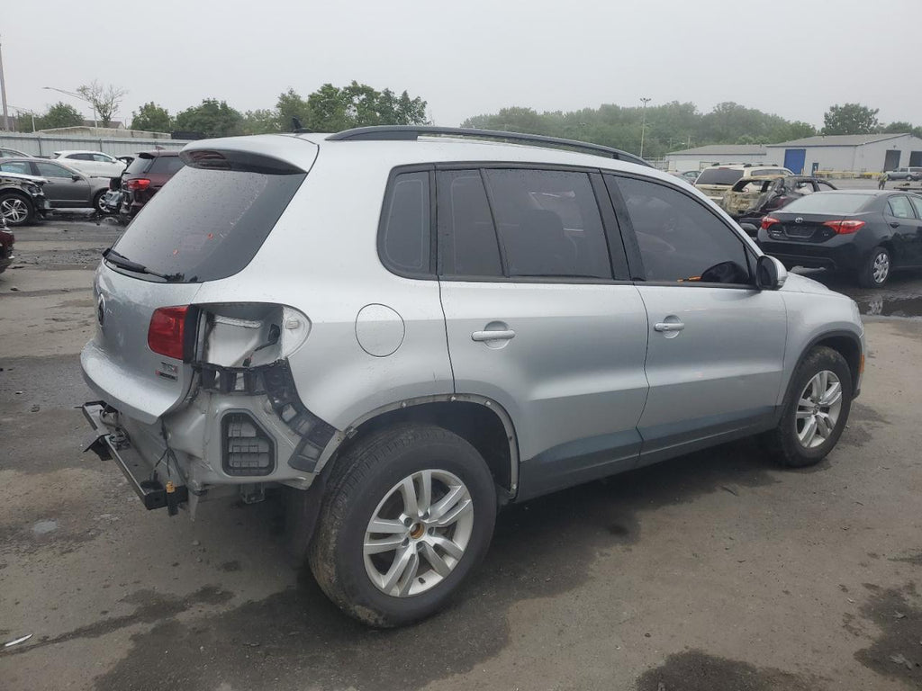 2016 VOLKSWAGEN TIGUAN S - WVGBV7AX6GW570831