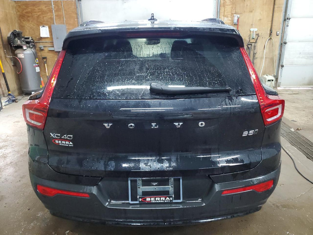 2023 VOLVO XC40 PLUS - YV4L12UW9P2056051