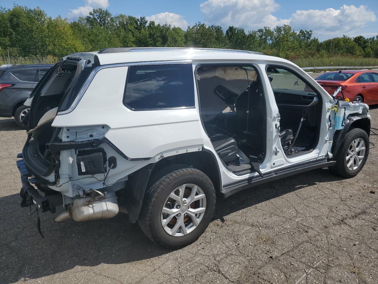 2023 JEEP GRAND CHER - 1C4RJKBG5P8750550