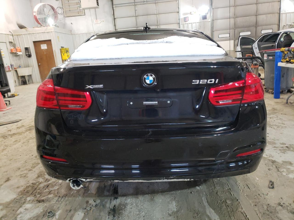 2018 BMW 320 XI - WBA8E5G59JNV01702