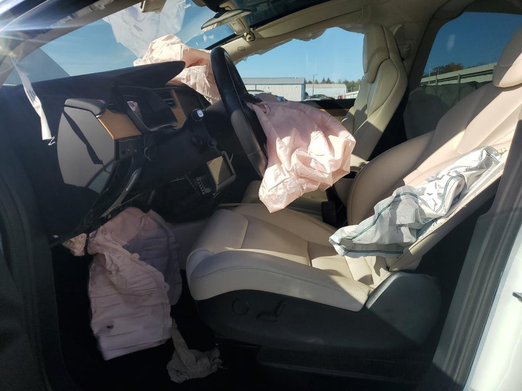 2018 TESLA MODEL X - 5YJXCDE22JF121901