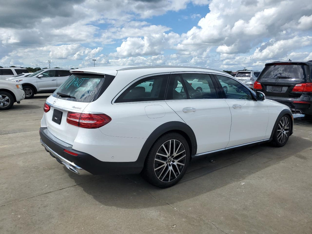2023 MERCEDES-BENZ E 450 4M A - W1KZH6AB7PB110339