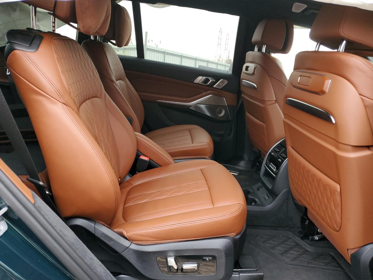 2024 BMW X7 ALPINA - 5UX43EM15R9S83253