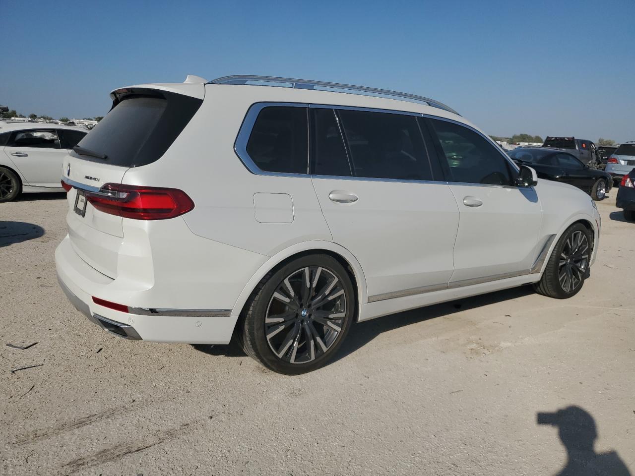 2020 BMW X7 XDRIVE4 - 5UXCW2C02L0E74976