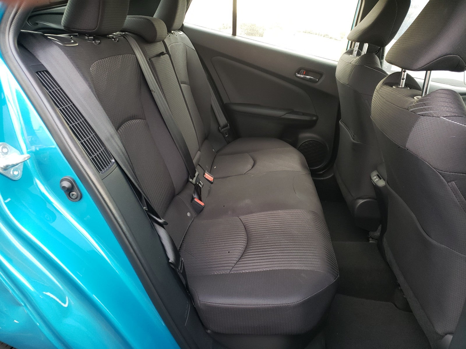 2021 TOYOTA PRIUS PRIM - JTDKAMFP8M3169303