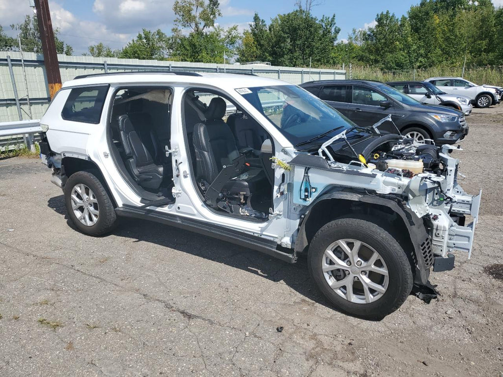 2023 JEEP GRAND CHER - 1C4RJKBG5P8750550