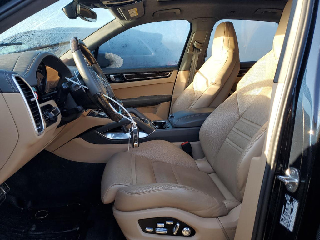 2019 PORSCHE CAYENNE TU - WP1AF2AY5KDA81560